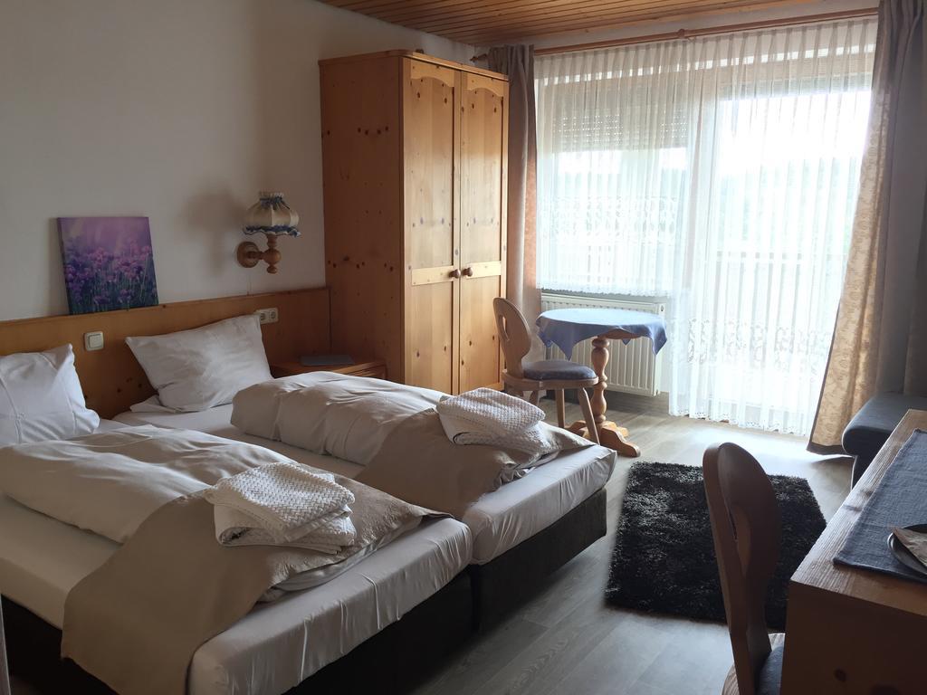Alte Rose Gasthaus Ebelsbach エクステリア 写真